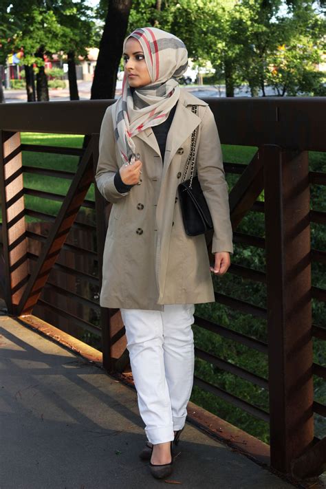 fashion hijab jeans.